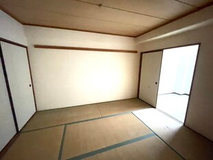 芦屋三木マンションの物件内観写真